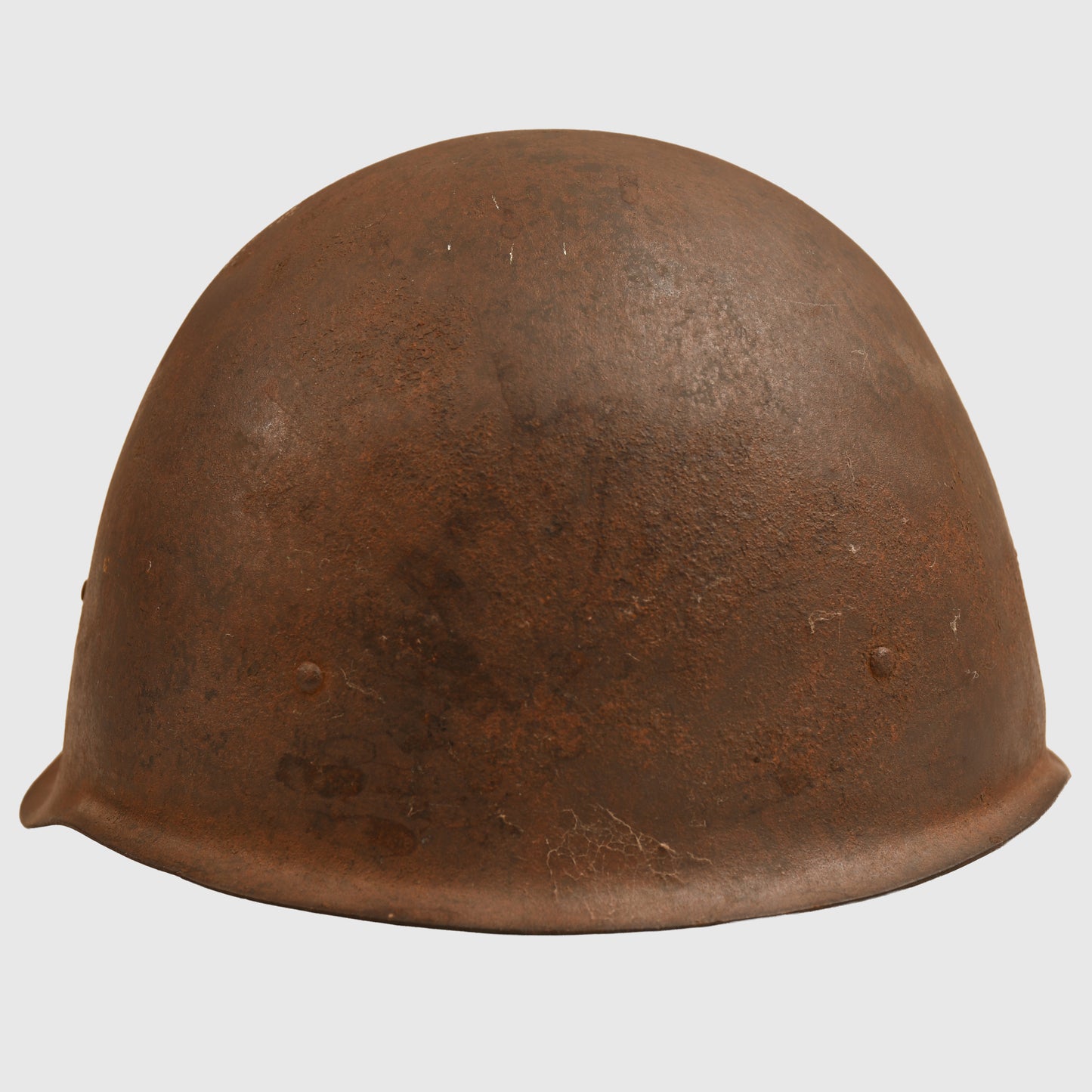 RUSSIAN WWII BERLIN BATTLEFIELD PICK UP HELMET