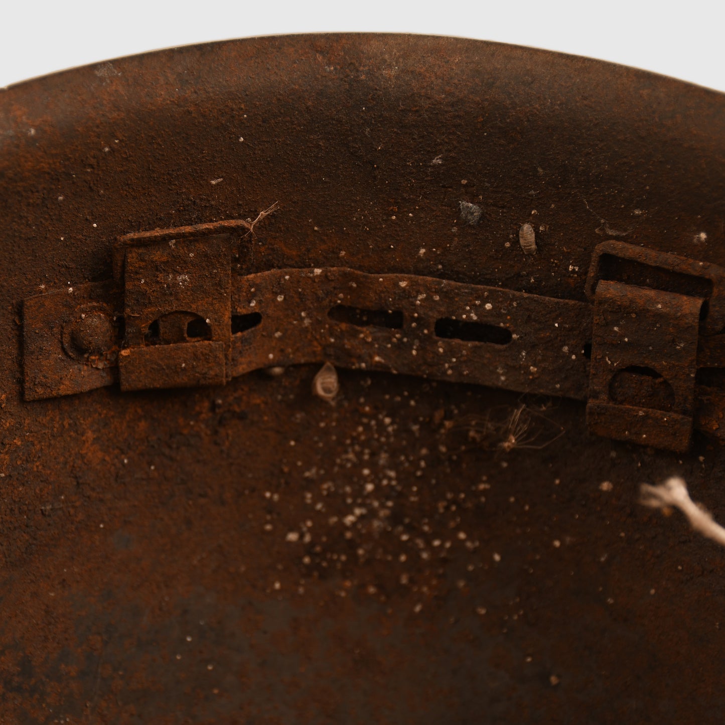 RUSSIAN WWII BERLIN BATTLEFIELD PICK UP HELMET