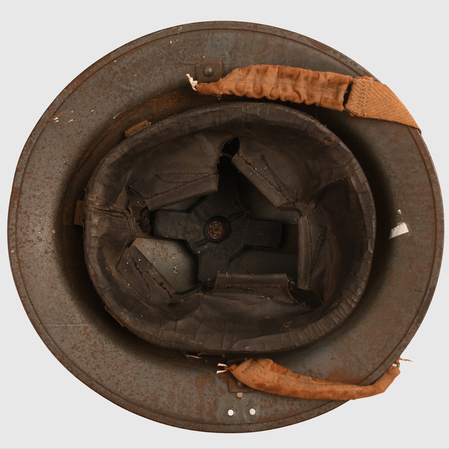 BRITISH WWII GENERAL POST OFFICE BRODIE HELMET