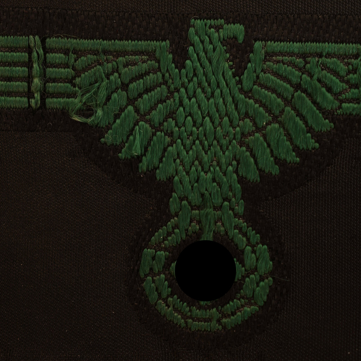 GERMAN WWII WAFFEN SS RARE PATTERN GREEN EAGLE