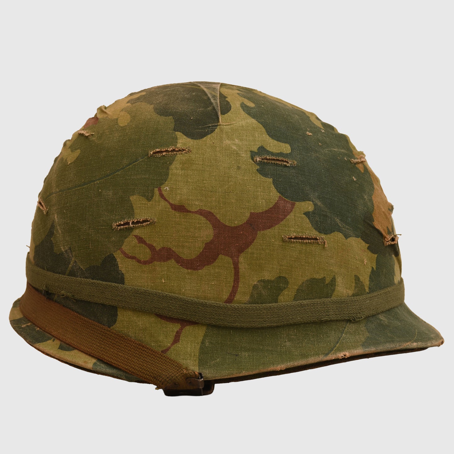 US VIETNAM WAR M.1 HELMET