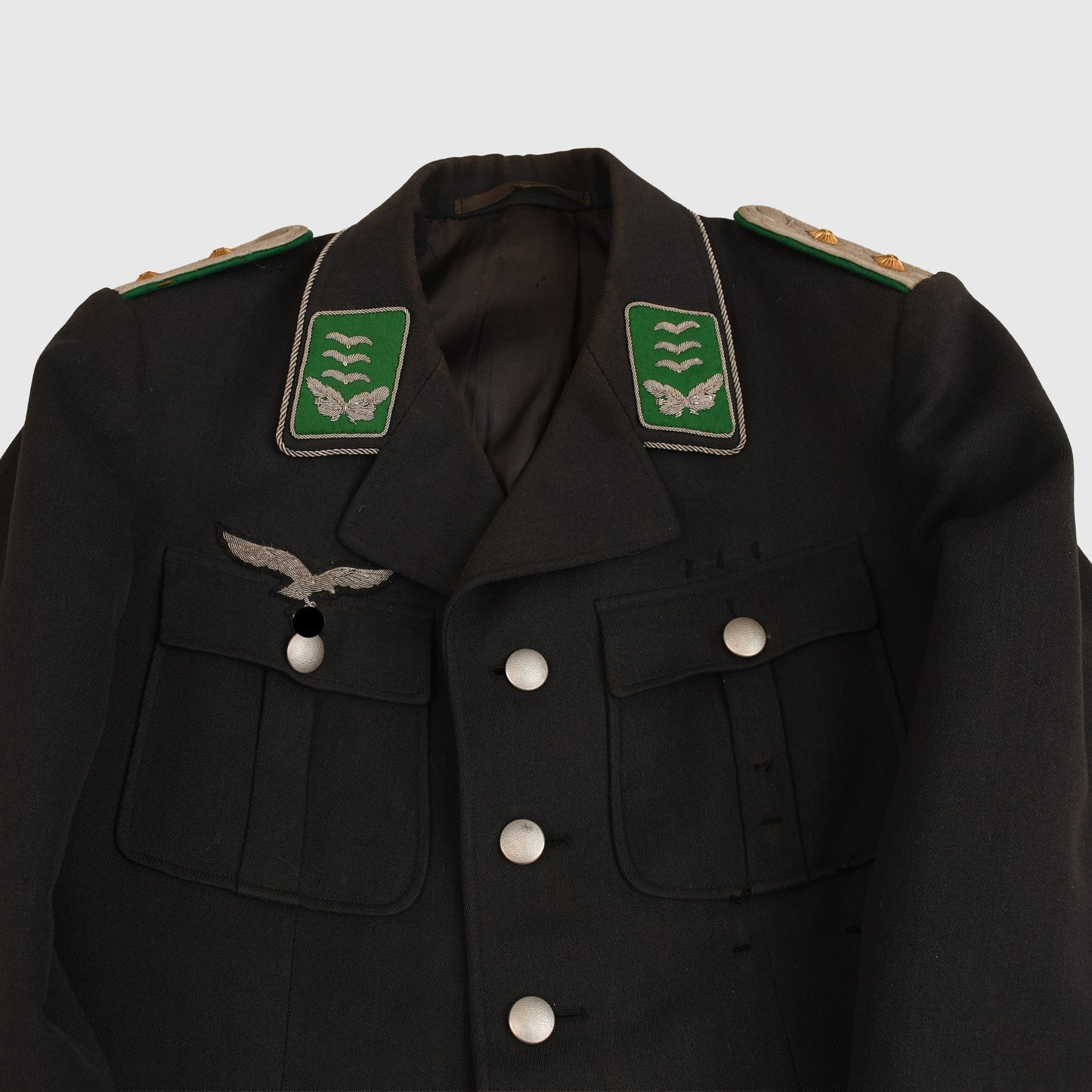 GERMAN WWII LUFTWAFFE FIELD DIVISION HAUPTMANN’S TUNIC
