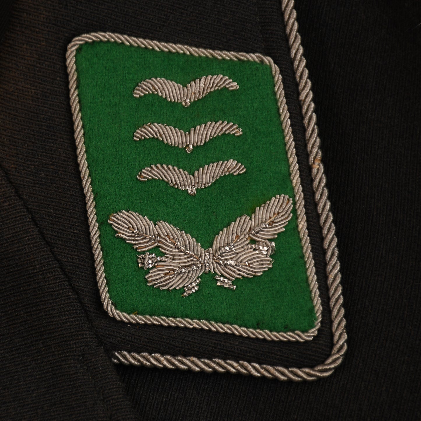 GERMAN WWII LUFTWAFFE FIELD DIVISION HAUPTMANN’S TUNIC