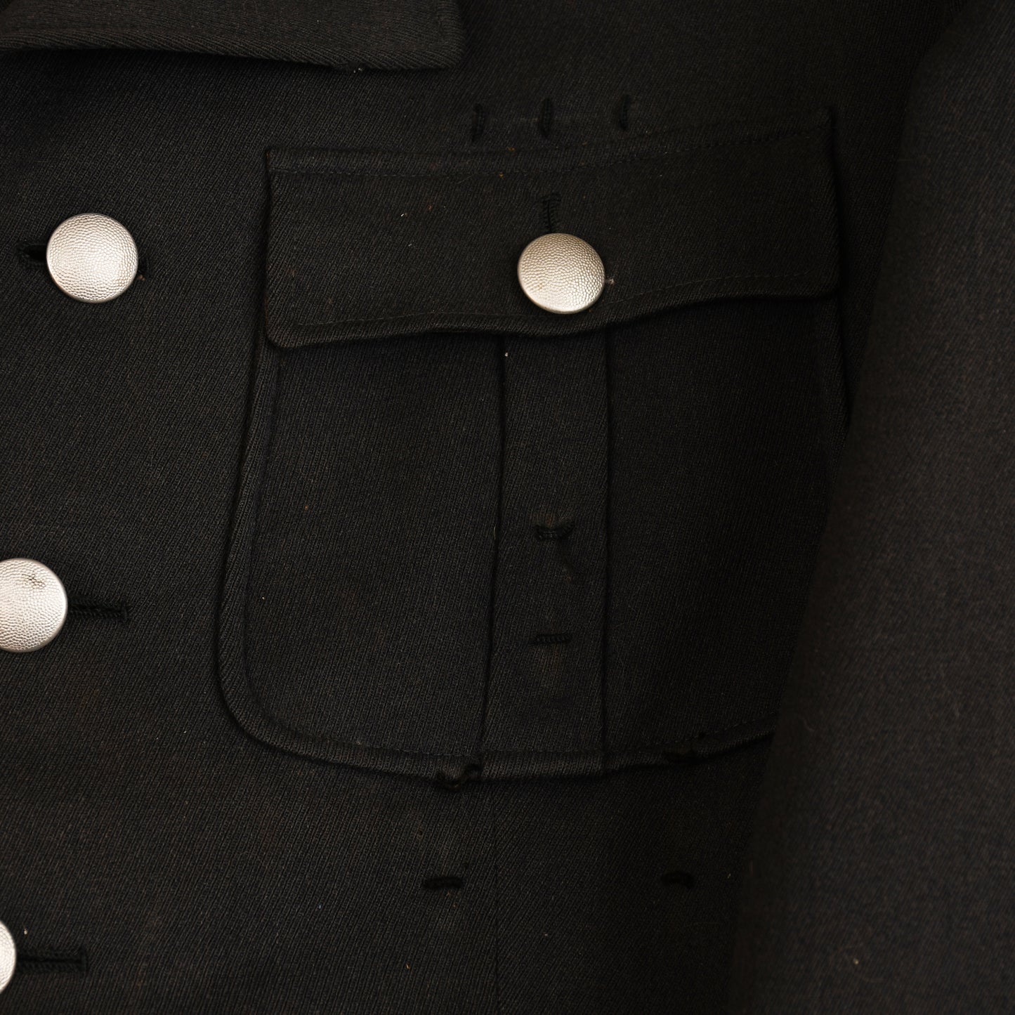 GERMAN WWII LUFTWAFFE FIELD DIVISION HAUPTMANN’S TUNIC