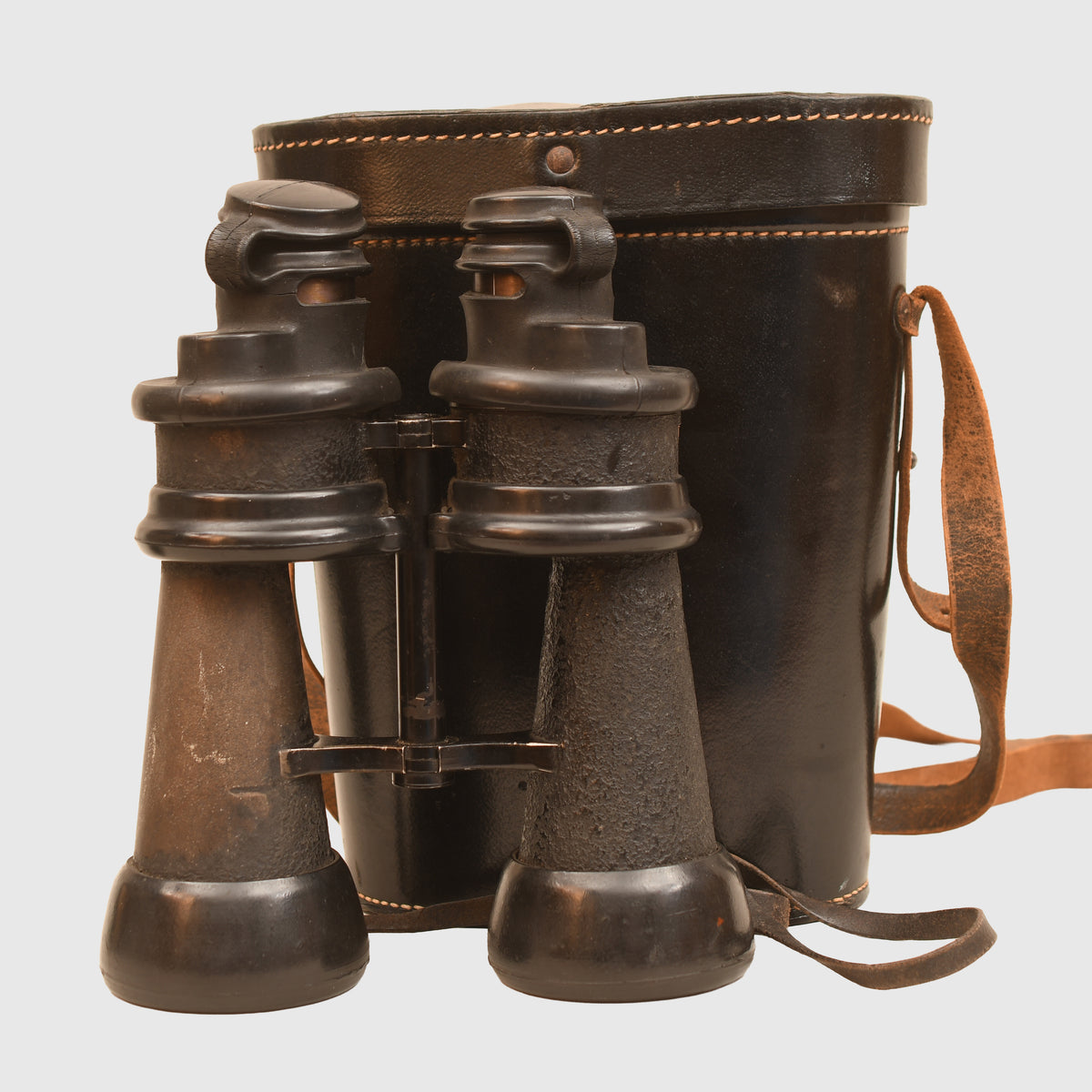 GERMAN WWII 7 X 50 SUBMARINERS BINOCULARS