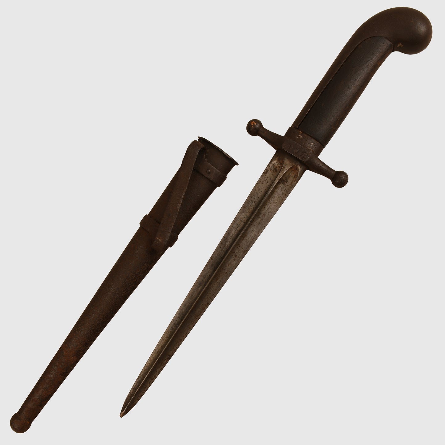 ITALIAN WWII MODEL 1923 MVSN DISPLAY PIECE WITHOUT ANY GRIP INSIGNIA