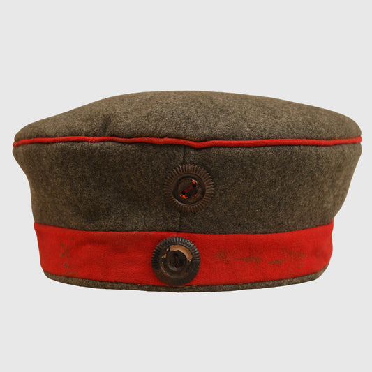 GERMAN WWI REGIMENTALLY MARKED FELDMUTZE