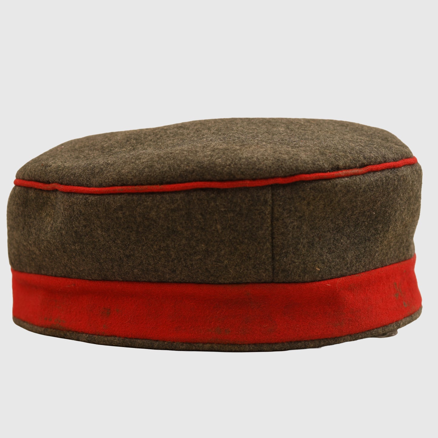 GERMAN WWI REGIMENTALLY MARKED FELDMUTZE