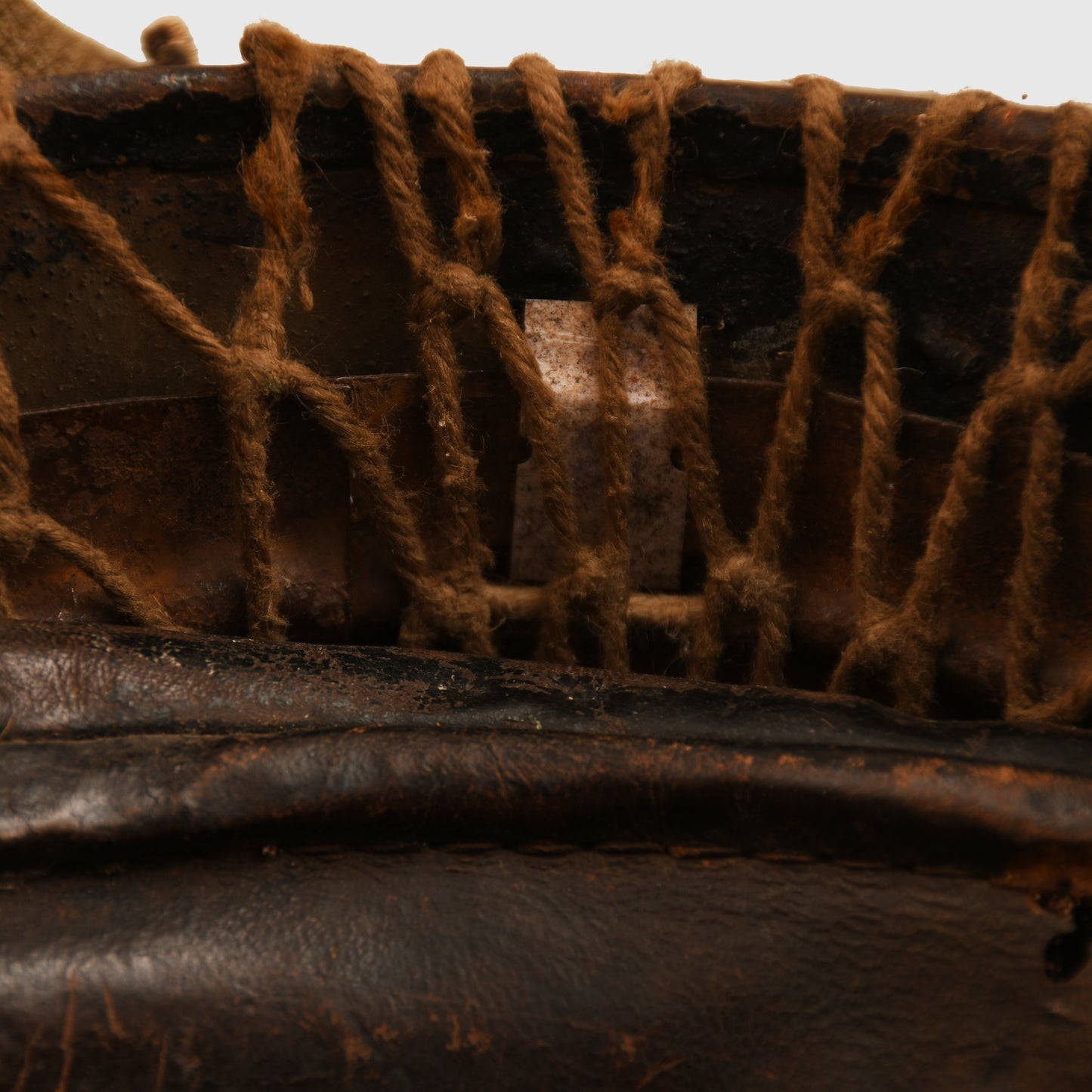 BRITISH/CANADIAN PARATROOPER HELMET