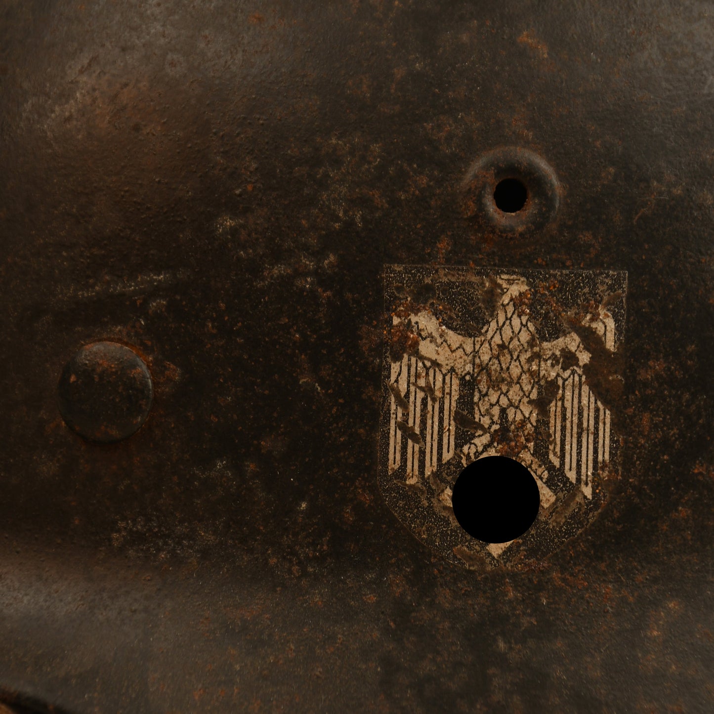 German WWII Army Single Decal Combat Helmet M40