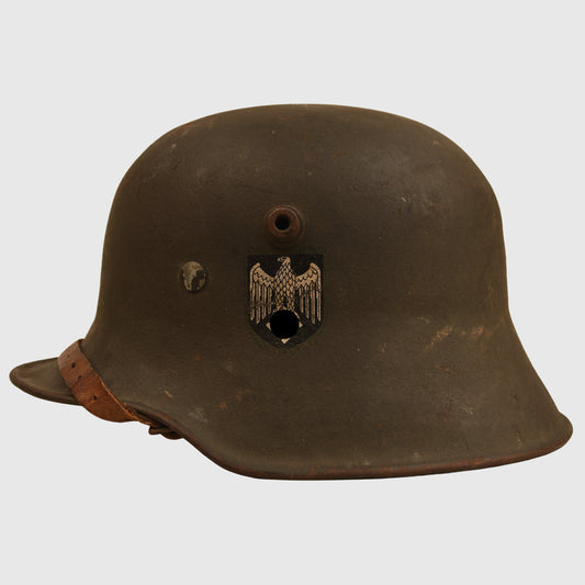 German WWII M18 Army Transitional Single Decal Combat Helmet