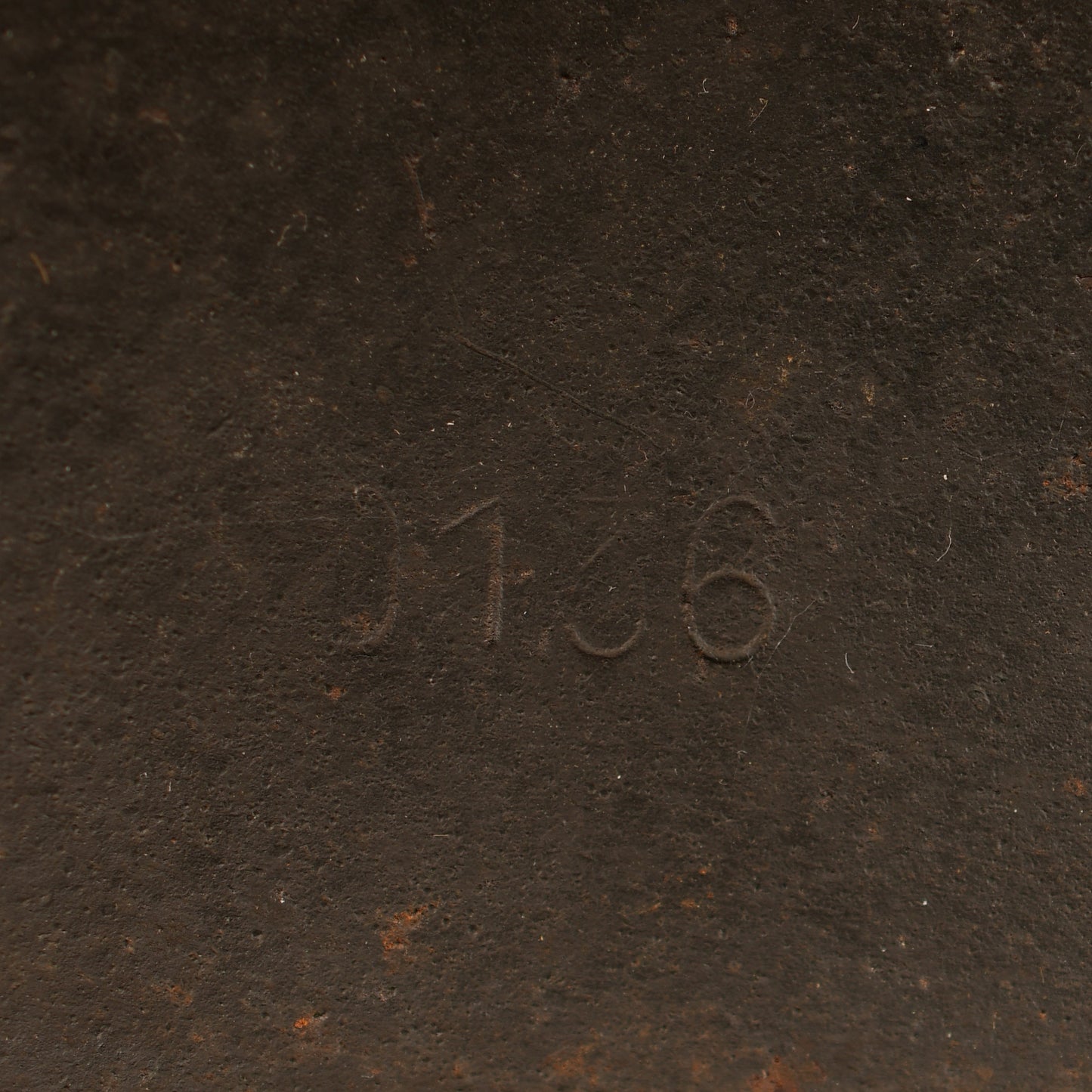 German WWII Army Single Decal Combat Helmet M40