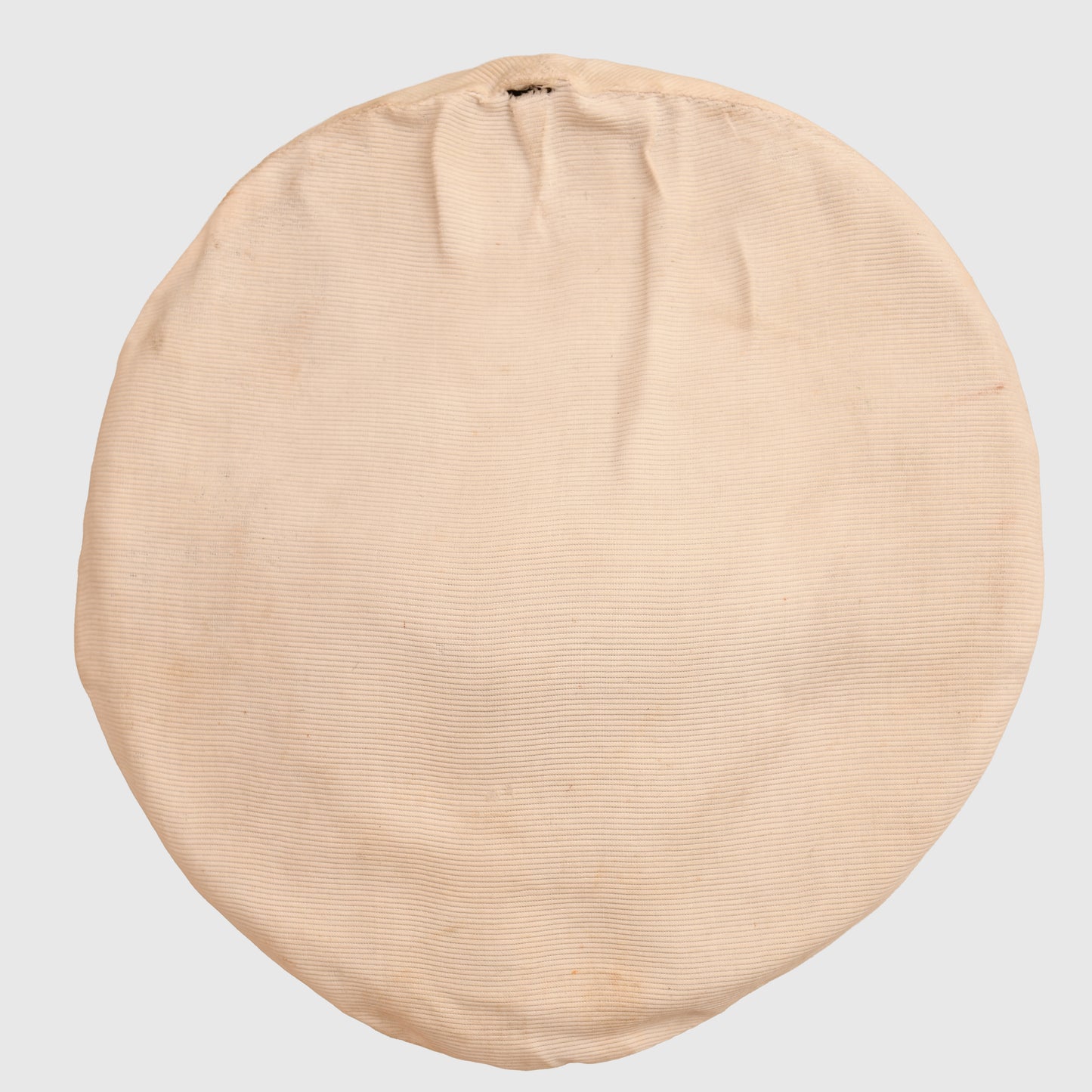 BRITISH WWII ROYAL NAVY CAPTAIN OR COMMANDERS WHITE TOP VISOR CAP