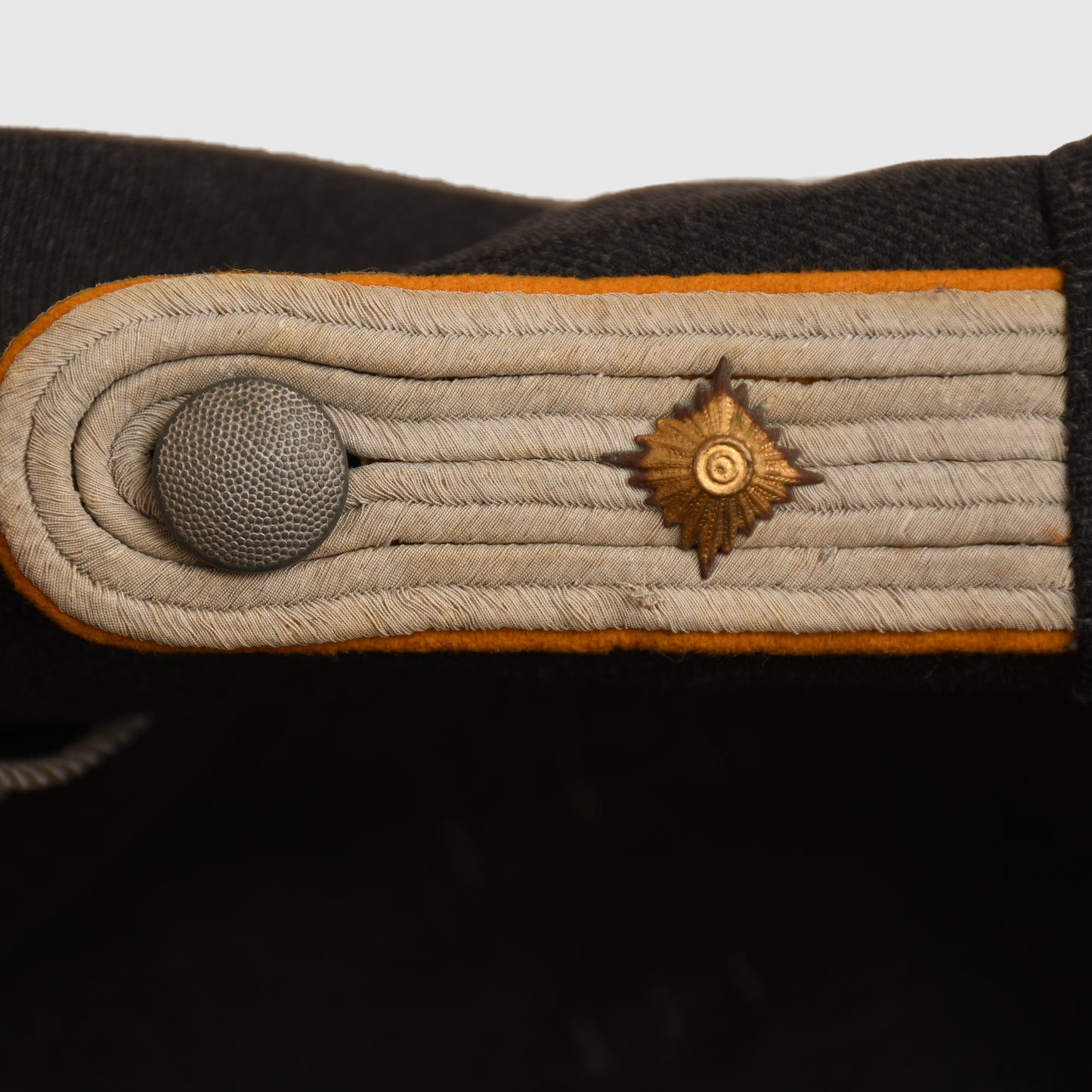 GERMAN WWII LUFTWAFFE OFFICEDS FLIEGEBLUSE