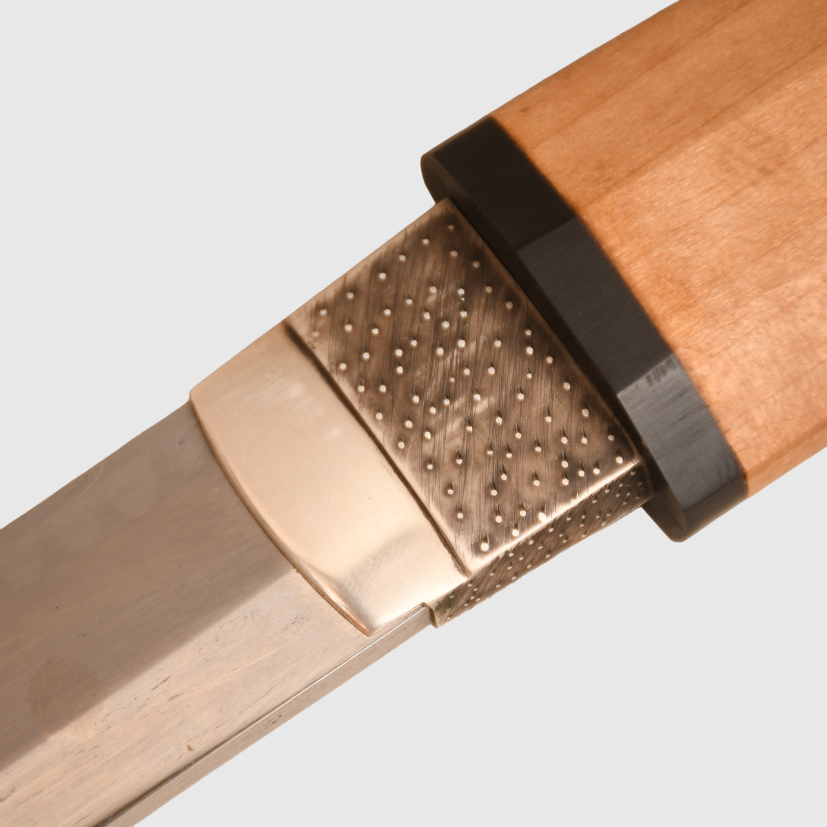 JAPANESE PRE WWII SWORD KNOWN AS A UCHIGATANA (SINGLE HANDED SWORD)