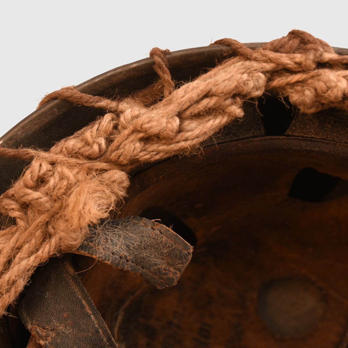 GERMAN WWII LUFTWAFFE PARATROOPER HELMET WITH STRING COVER