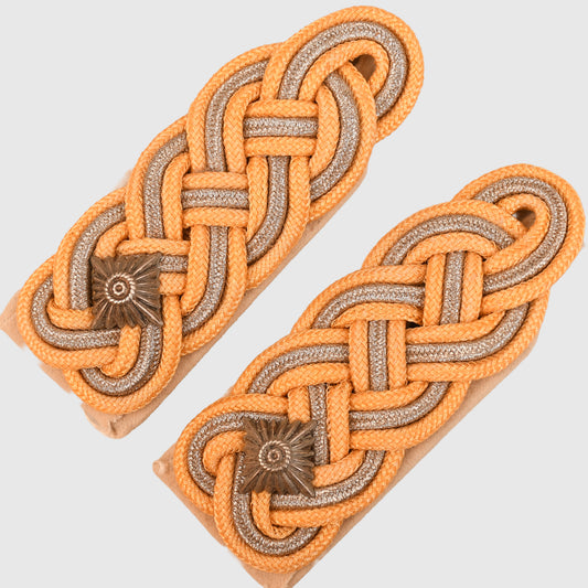 GERMAN WWII LUFTWAFFE GENERAL LEUTNANT SHOULDER BOARDS
