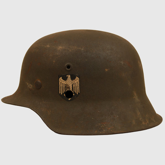 German WWII Army M.42 Single Decal Combat Helmet