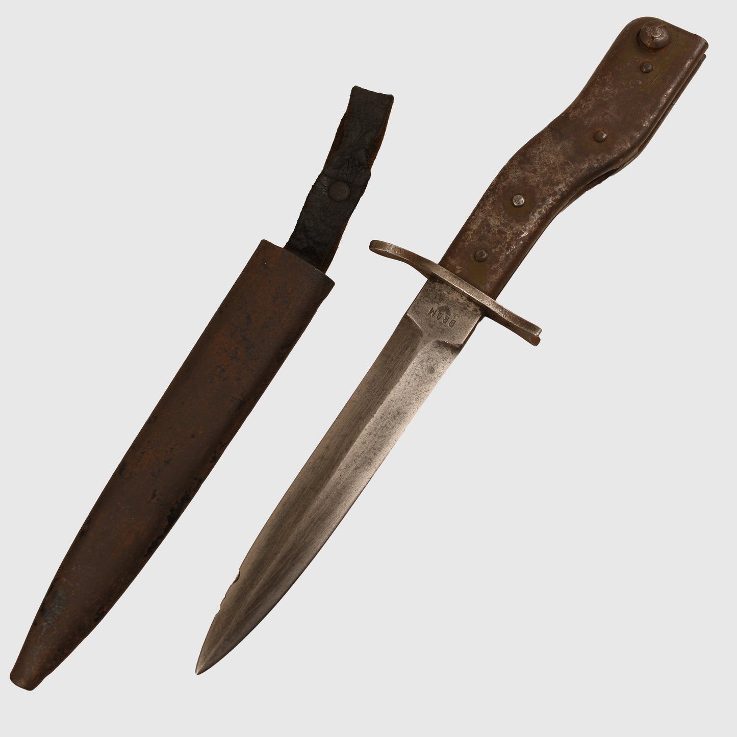 GERMAN WWI DEMAG FIGHTING DISPLAY PIECE