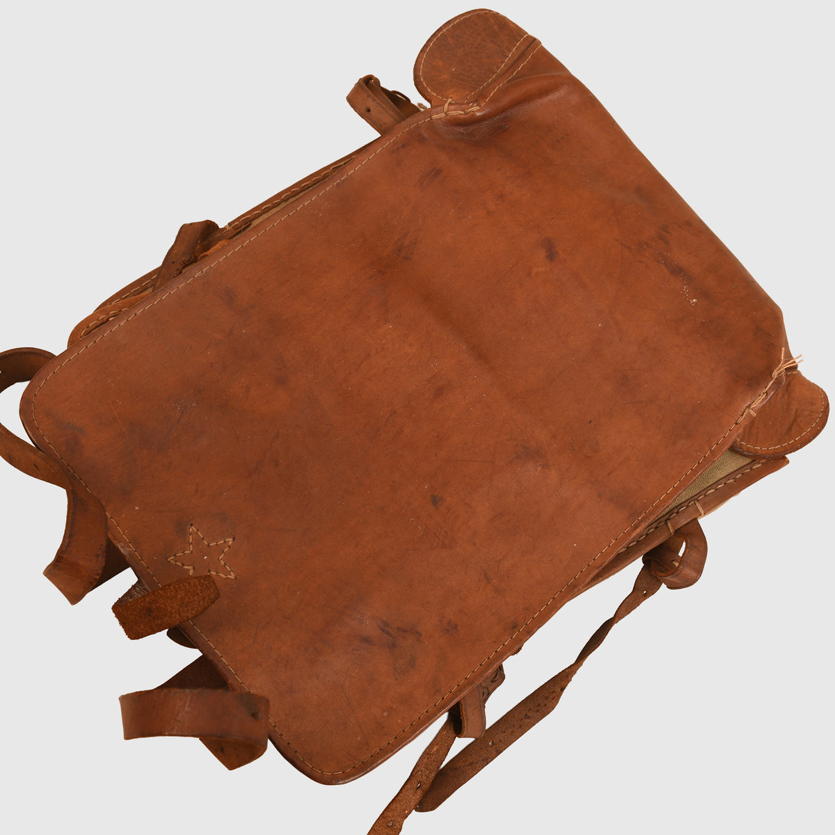 JAPANESE WWII OFFICERS OR NCO LEATHER AND CANVAS BACK PACK