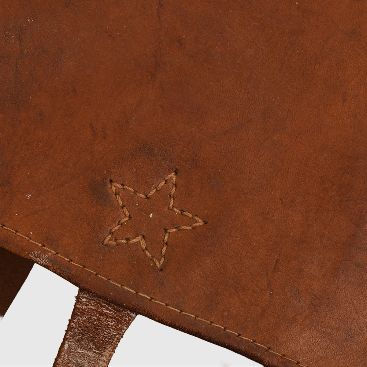 JAPANESE WWII OFFICERS OR NCO LEATHER AND CANVAS BACK PACK