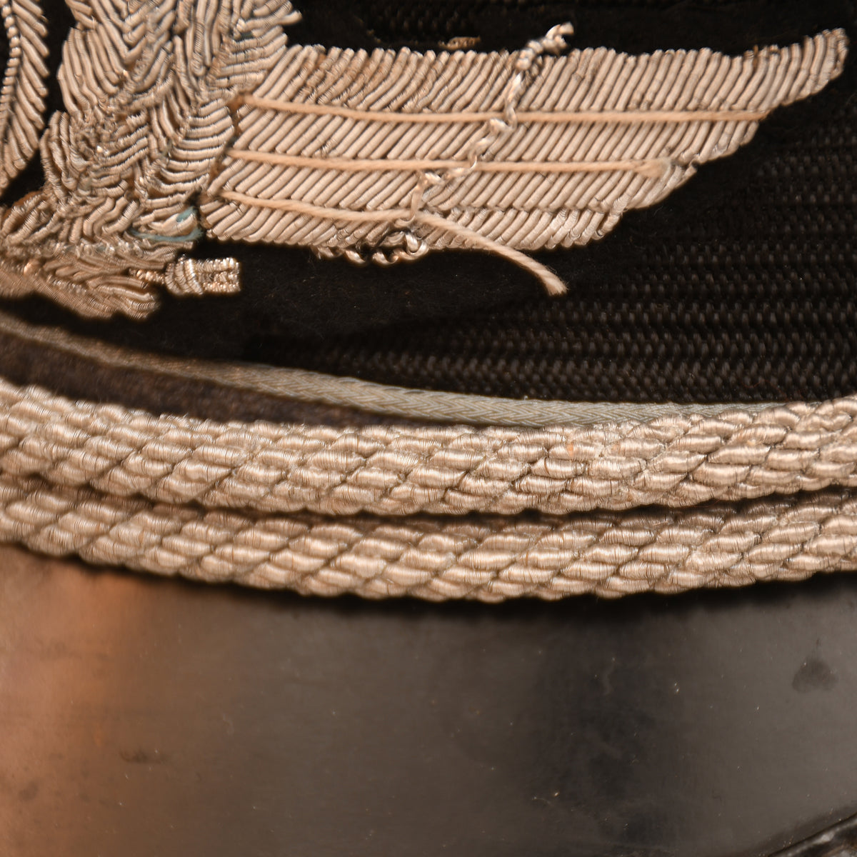GERMAN WWII LUFTWAFFE OFFICERS VISOR CAP