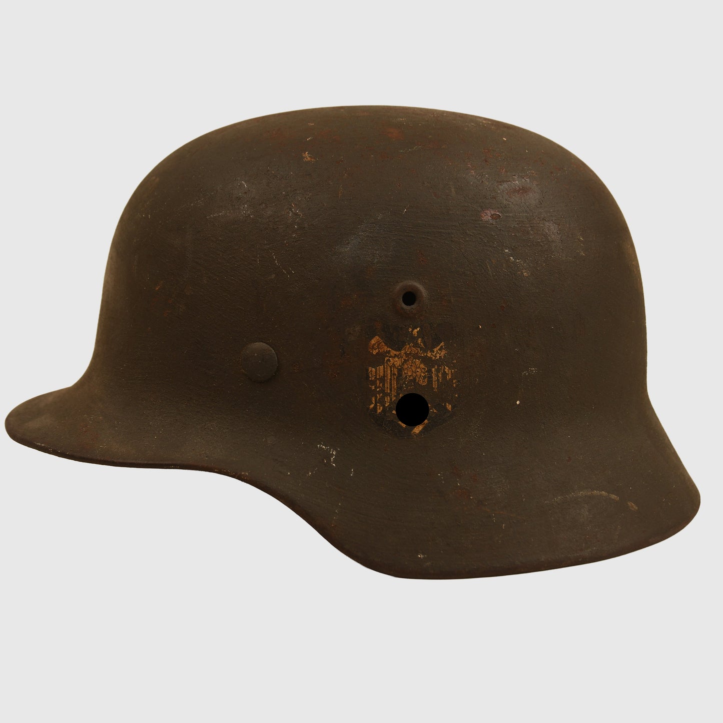 German WWII Army M.40 Single Decal Combat Helmet, Large Size