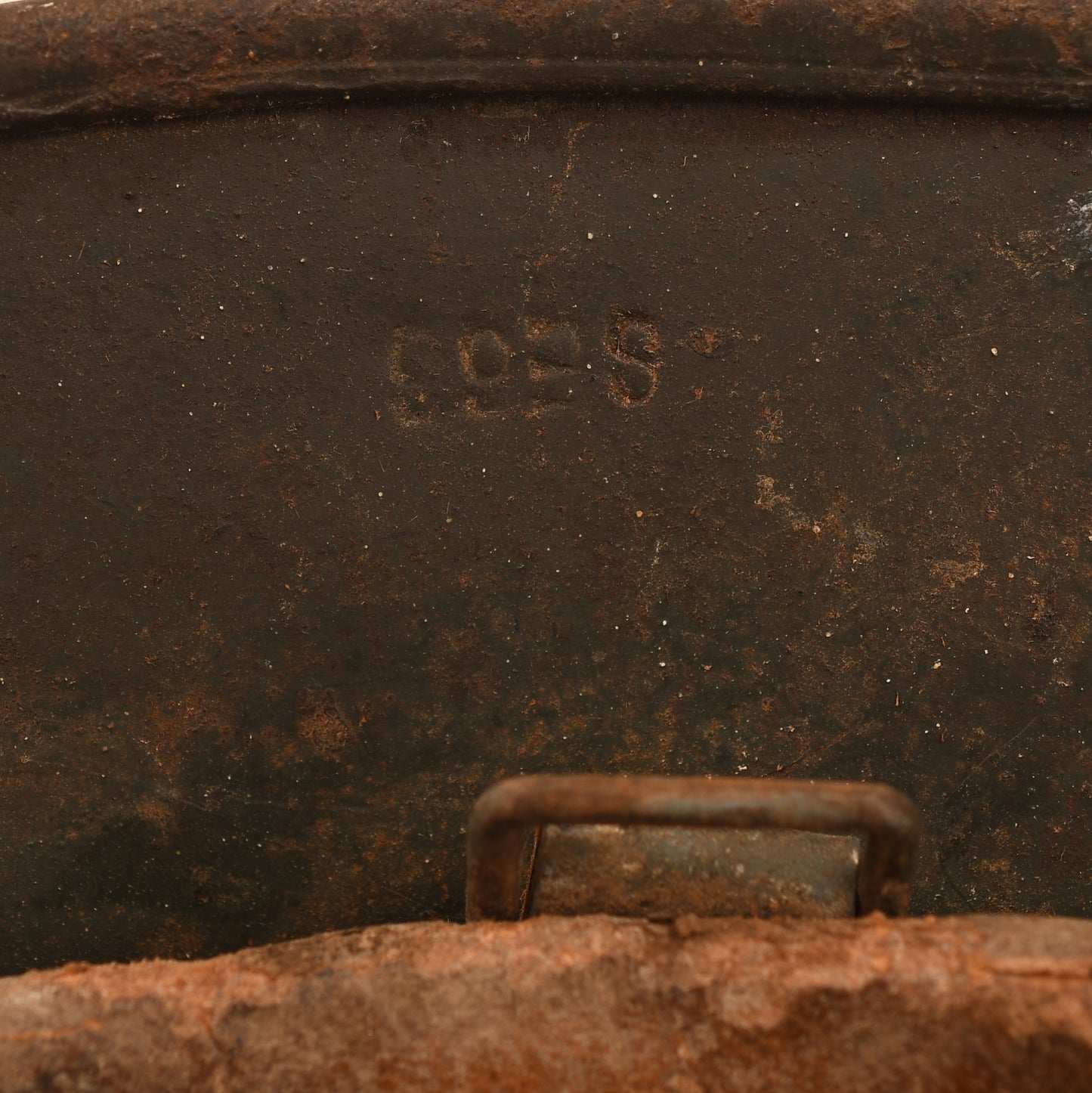 German WWII Army M.40 Single Decal Combat Helmet, Large Size