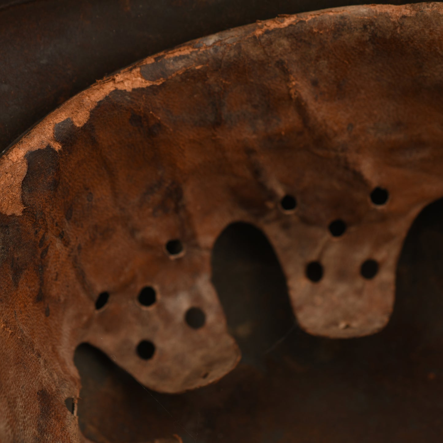 German WWII Army M.40 Single Decal Combat Helmet, Large Size